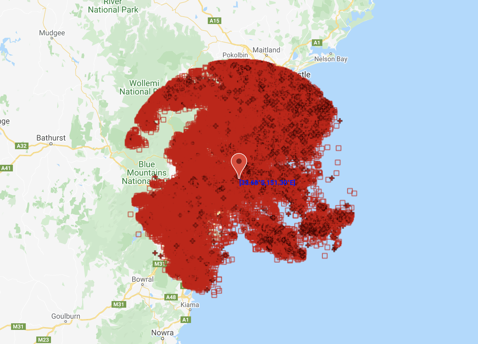 Storms light up night sky in Sydney, Wollongong and Newcastle