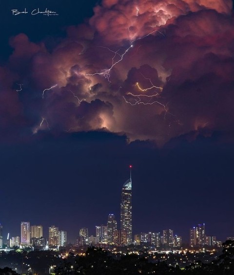 Huge hail, one million lightning strikes on wild stormy night