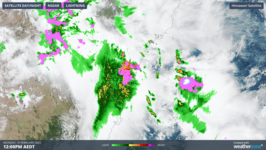 Image: Very dangerous storms rolling into Sydney. Source: Weatherzone