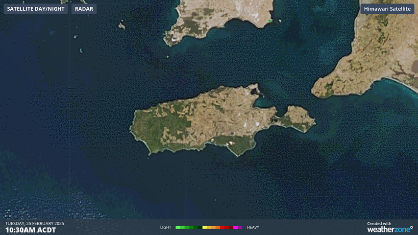 Image: A very dry Kangaroo Island visible via satellite on Feb 25, 2025. In winter, it can appear a lush green. Source: Weatherzone